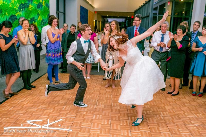 Wedding Couple dancing