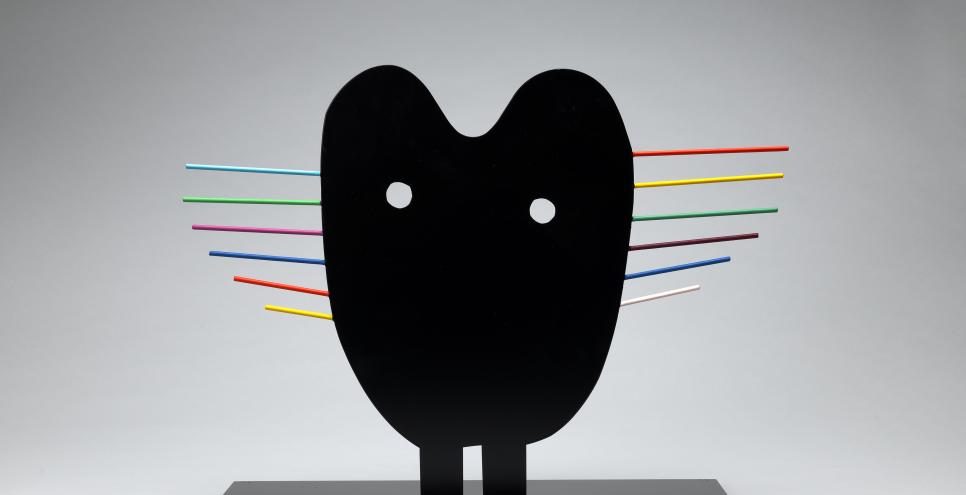 Sculpture of owl 